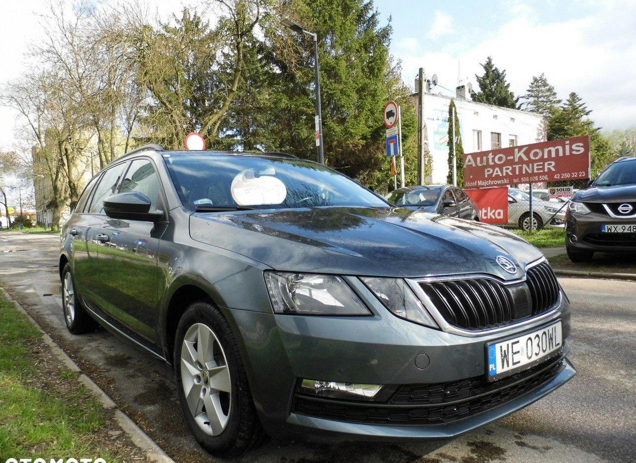 Skoda Octavia cena 48900 przebieg: 180000, rok produkcji 2019 z Łódź małe 46